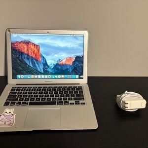 Apple MacBook Air Silver Laptop with Backlit Keyboard